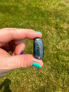 Blue Kyanite Tumbled Stone (Grade AAA) 