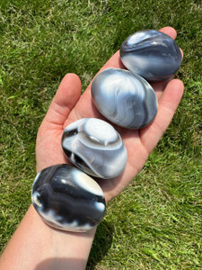 Orca Agate Palm Stone 