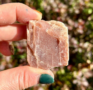 Raw Peach Moonstone Sunstone (Grade A) 