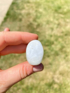 White Moonstone Tumbled Stone XL - Polished Moonstone Crystal